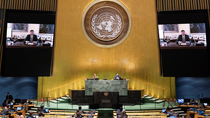 Fotografija: 75. zasedanje Generalne skupščine ZN, ki letos zaradi pandemije koronavirusa poteka virtualno. Na fotografiji Borut Pahor na posnetku govora. FOTO: United Nations Via Reuters