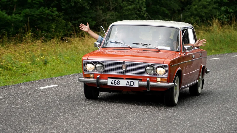 Fotografija: Lada na praznovanju 50. obletnice letos julija v Estoniji
Foto Janis Laizans/Reuters