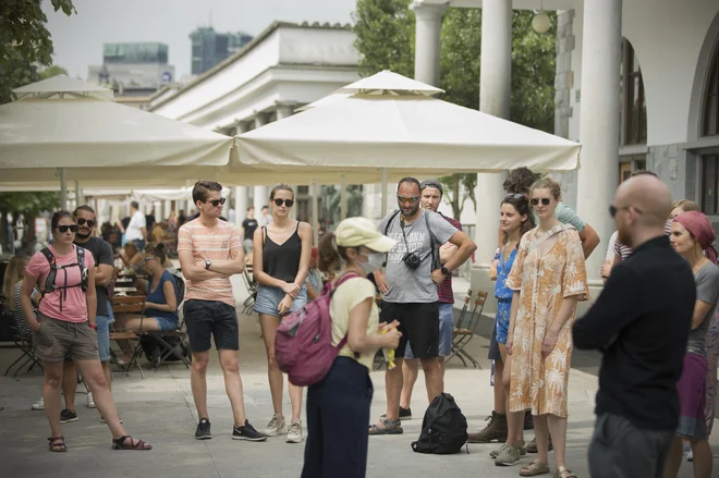 Letos je bilo v Sloveniji komaj tretjino tujih gostov. FOTO: Jure Eržen/Delo