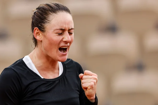 Tamara Zidanšek je vodila s 3:0 v tretjem nizu, a ji ni uspelo zmagati. FOTO: Thomas Samson/AFP