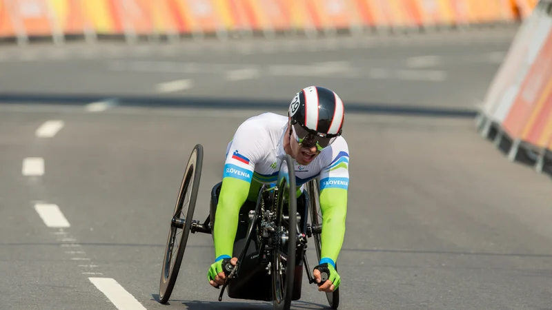 V Žalcu je potekalo druženje s športniki invalidi, ki so predstavili paraolimpijske discipline FOTO: Vid Ponikvar
