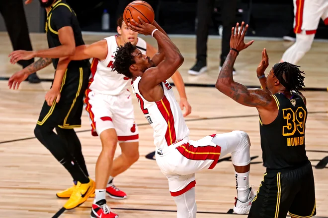 Miamijev zvezdnik Jimmy Butler se je trudil, dosegel svojo normo točk, a brez pomoči Gorana Dragića je bil Miami nemočen. FOTO: Kim Klement/USA TODAY Sports