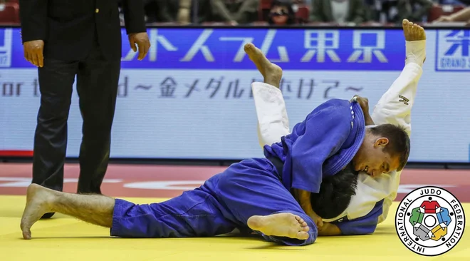 David Štarkel se je veselil svoje druge zlate kolajne na turnirju za evropski pokal po Bratislavi 2017. FOTO: IJF