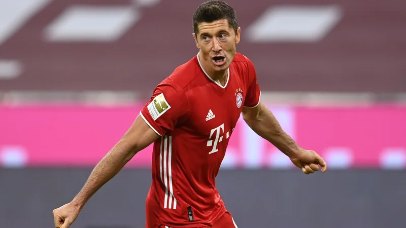 Fotografija: Robert Lewandowski je uprizoril novo veličastno predstavo. FOTO: Christof Stache/AFP