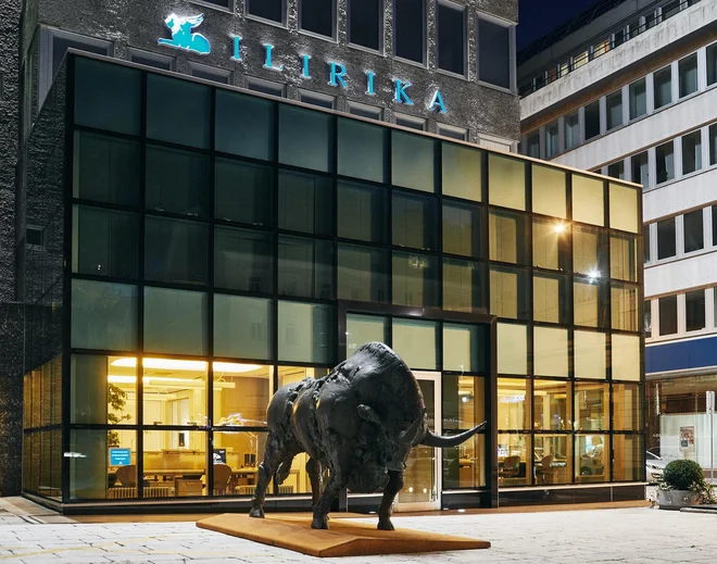 Investiranje v delnice in tudi druge finančne instrumente je povezano tudi s tveganji. FOTO: Ilirika
