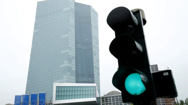 Fotografija: FILE PHOTO: The headquarters of the European Central Bank (ECB) are pictured in Frankfurt, Germany, July 8, 2020. REUTERS/Ralph Orlowski/File Photo Foto Ralph Orlowski Reuters