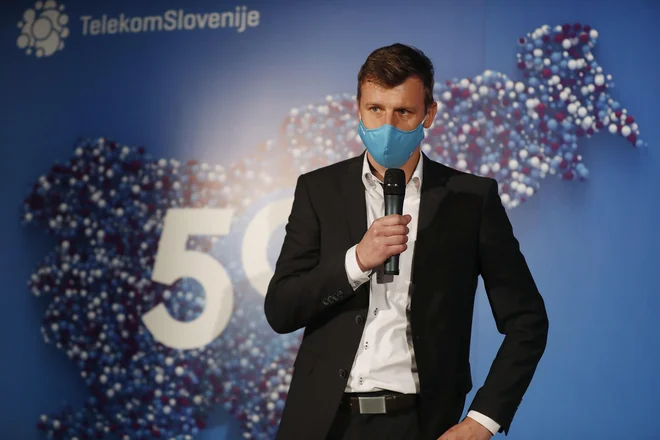 Uvedba 5G krepi tudi pomen kibernetske varnosti in povečuje možnost za dodeljevanje prednosti povezavam, je dejal direktor poslovnega trga Primož Kučič. FOTO: Leon Vidic/Delo