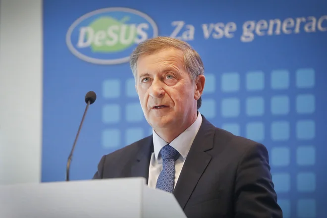 Karl Erjavec na 11. kongresu stranke Desus januarja letos. FOTO:&nbsp; Leon Vidic/Delo