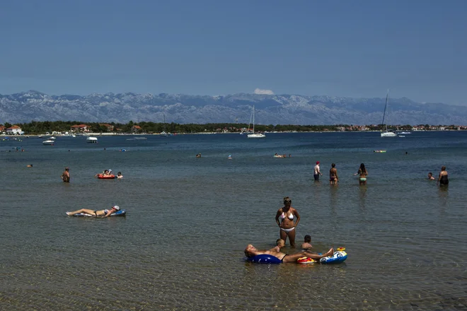 Otok Vir je še posebej priljubljen med hrvaškimi turisti, kažejo septembrski podatki. FOTO: Voranc Vogel/Delo