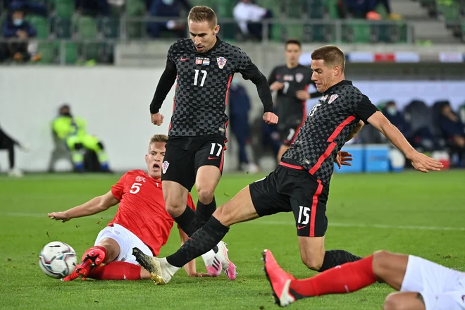 Za zmago Hrvatov je zadel Mario Pašalić. FOTO: Fabrice Coffrini/AFP