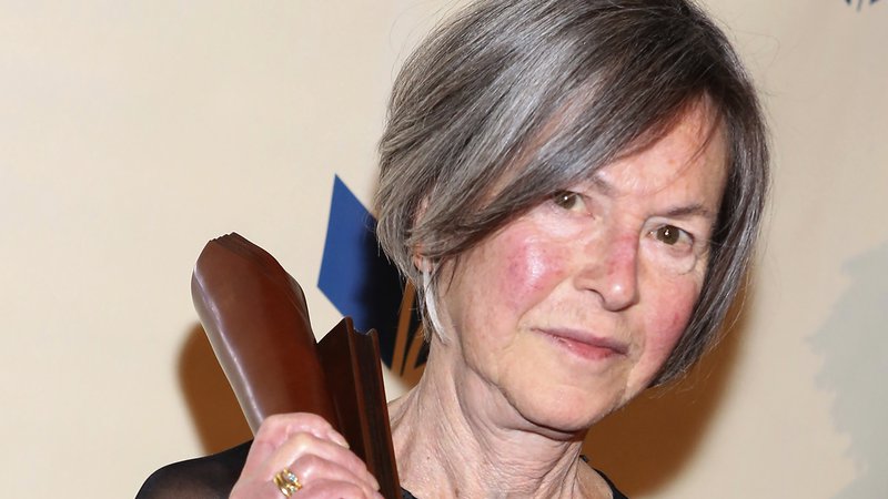 Fotografija: Louise Glück je šestnajsta pisateljica, ki je prejela Nobelovo nagrado za literaturo. Foto AFP