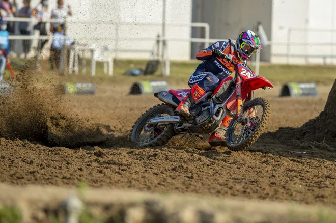 Tim Gajser je zmagal na VN Evrope v Mantovi. FOTO: Honda Racing