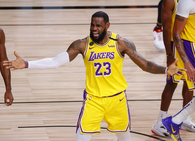 LeBron James se je že leta 2006 pomeril s slovensko reprezentanco z Goranom Dragićem. FOTO: Kevin C. Cox/AFP
