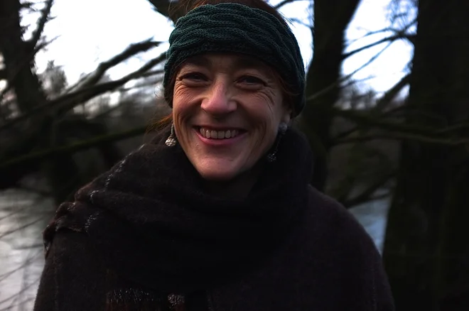 Letošnja prejemnica je Barbara Korun, pesnica, esejistka, organizatorka cikla Pesnice pesnicam. Foto Peter Broetzmann