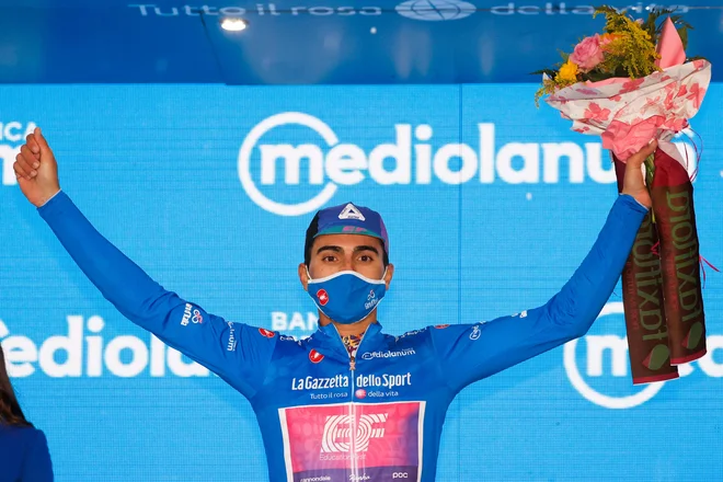 Ruben Guerreiro je oblekel modro majico najboljšega hribolazca. FOTO: Luca Bettini/AFP