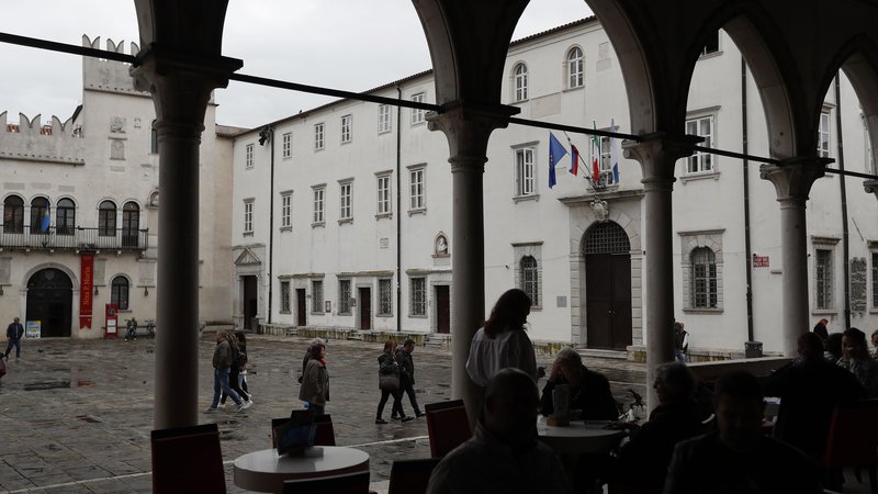 Fotografija: Univerza na Primorskem se je po ločitvi Znanstvenoraziskovalnega središča Koper znašla v številnih sodnih postopkih. Foto Leon Vidic
