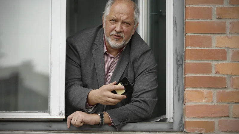 Fotografija: Andrej Šter: Vsako potovanje je zdaj tvegano. FOTO: Jure Eržen/Delo