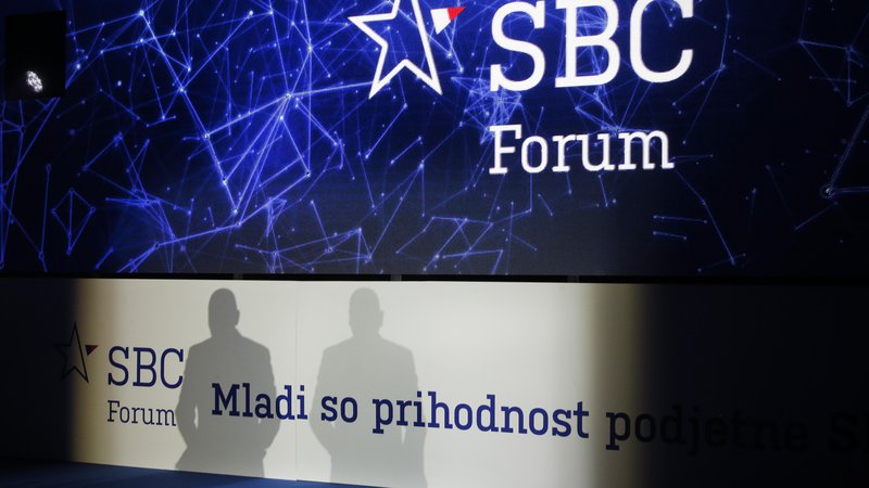 Fotografija: SBC z natečajem išče slovenska podjetja in podjetnike, ki krizo covid-19 premagujejo tako, da pomagajo reševati družbene probleme. FOTO: Jure Eržen/Delo