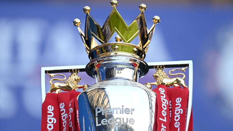Fotografija: Pokal za prvaka premier league je nazadnje osvojil Liverpool. Foto: Michael Regan/Reuters