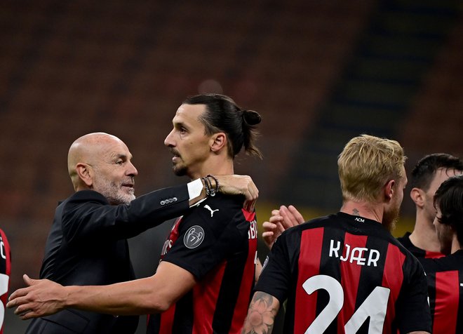 Milanov trener Stefano Pioli in Zlatan Ibrahimović tudi vnovi sezoni odlično vodita Milan. FOTO: Miguel Medina/AFP
