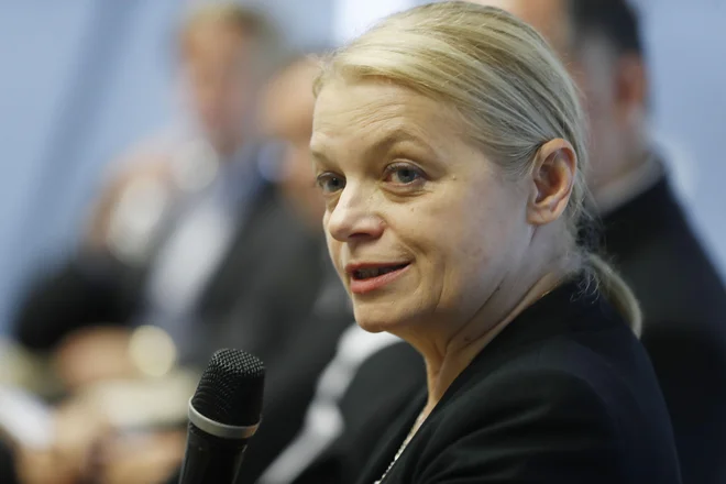 Stanislava Zadravec Caprirolo: Investicijska vlaganja podjetij bi se prihodnje leto lahko povečala, zato bi bila koristna poroštvena shema za financiranje investicij.&nbsp; FOTO: Leon Vidic/Delo