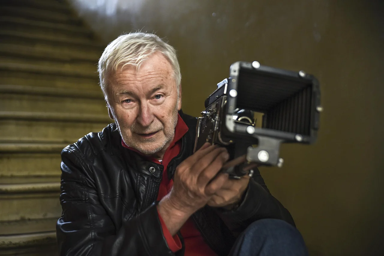 Fotografija: Koni Steinbacher o svojih začetkih, o časih, ko je na Obali film cvetel, in o tem, kako so njegovo estetiko navdihovala predvsem otroška dela. FOTO: Jožef Fabjan