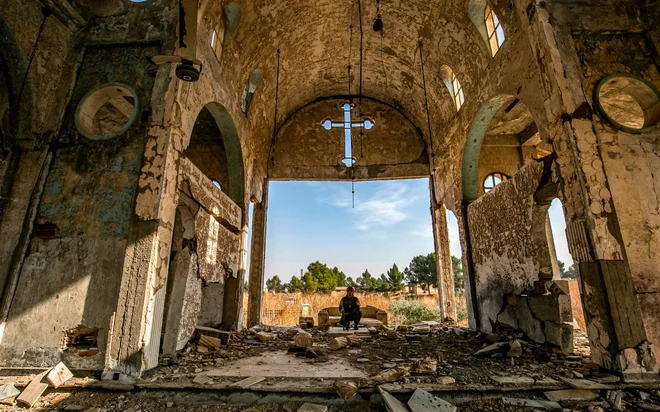 Po mnenju Pilar Rahola zahod ne obravnava islamskega sveta s kritično zrelostjo svobodne misli, temveč s »priliznjenim protekcionizmom«, s katerim se opravičujejo vsa dejanja. Foto AFP