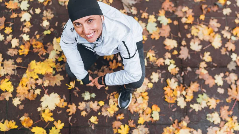 Fotografija: Včasih lahko vzdržljivostne vadbene enote opravimo tudi na tešče, vendar s sproščeno do zmerno intenzivnostjo in v trajanju od 30 do 90 minut. FOTO: Shutterstock