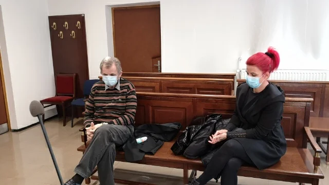 Fotografija: Elizabeta Štorman in njen oče Zvone s sodbo nista zadovoljna, napovedujeta pritožbo. FOTO: Mojca Marot