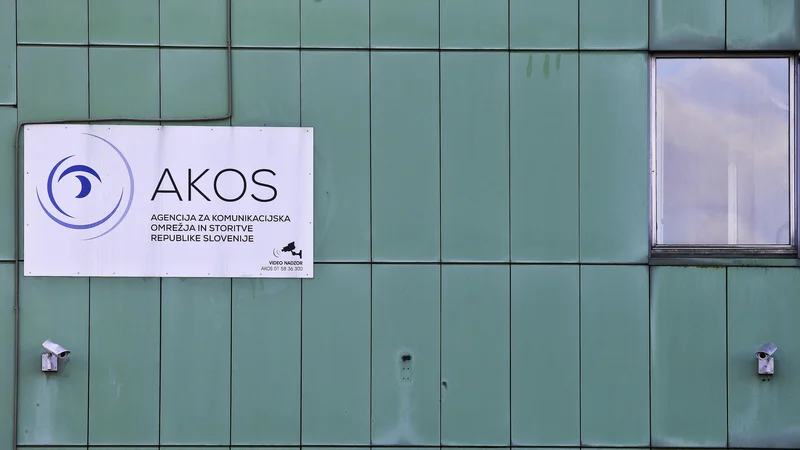 V podobnem španskem primeru, kakršen bi se lahko zgodil tudi v Sloveniji v agenciji za komunikacijska omrežja in storitve (AKOS), je sodišče EU pred leti odločilo proti razrešitvi pred koncem mandata. FOTO: Jože Suhadolnik/Delo