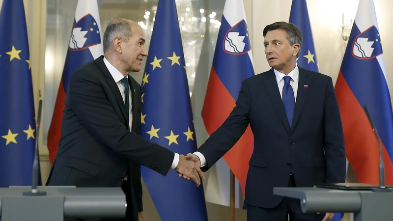 Fotografija: Najbolj nenavaden je Vaš odnos do predsednika vlade Janeza Janše in njegovega načina vladanja. Foto Blaž Samec/Delo