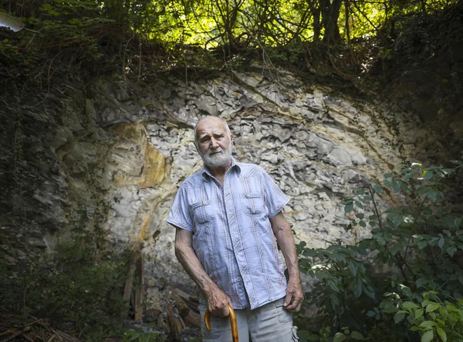 Pavel Medvešček je bil tudi pisatelj, publicist, grafik, učitelj, slikar, ilustrator in predavatelj. FOTO: Jože Suhadolnik