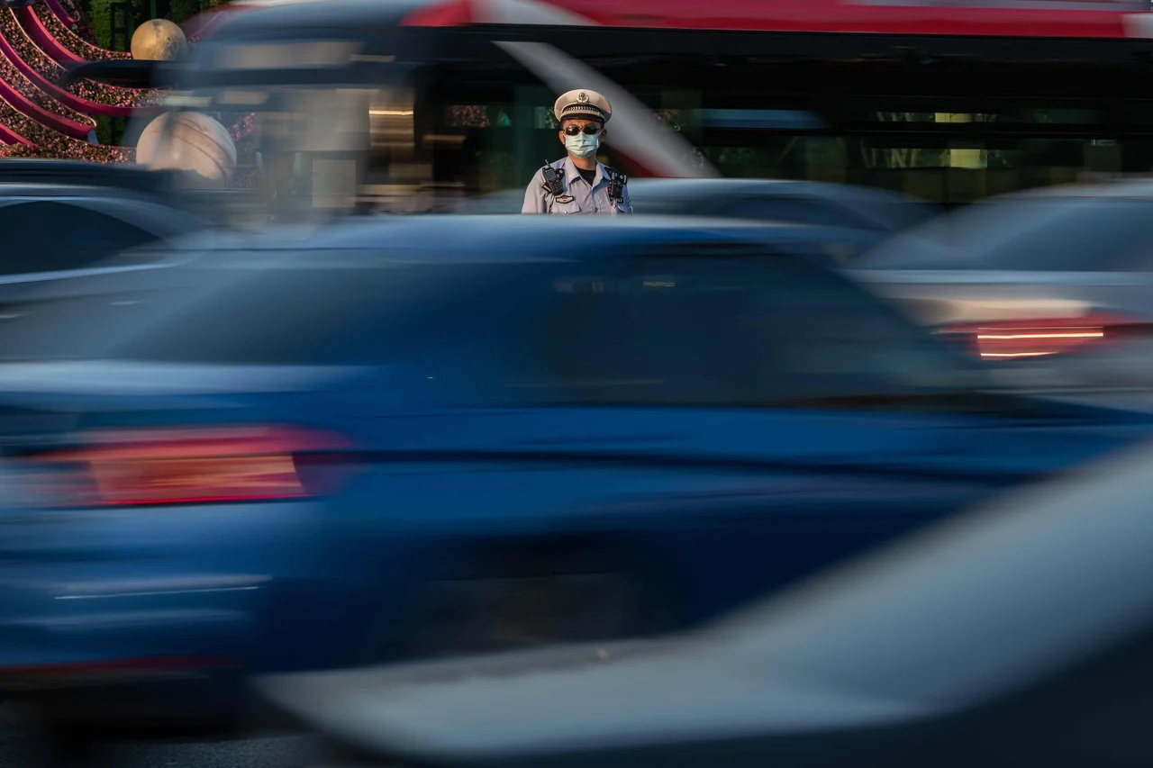 Fotografija: Slovenija bo med poraženci drugega vala epidemije. FOTO: Nicolas Asfouri/AFP