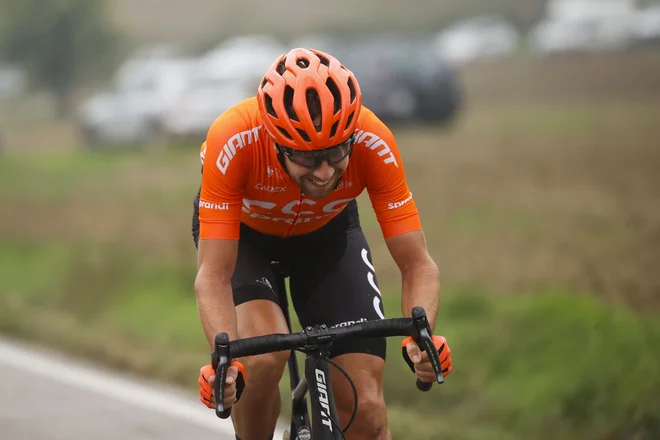 Josef Černy je slavil svojo prvo zmago na tritedenskih dirkah in tudi prvo letošnjo za ekipo CCC, ki je prihodnjo sezono ne bo več v karavani svetovne serije. FOTO: Luca Bettini/AFP