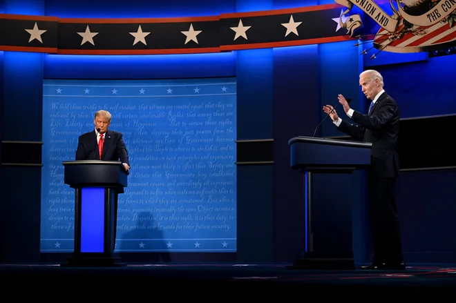 Na zadnjem soočenju Donalda Trumpa z Joejem Bidnom, ki je potekalo v Nashvillu, so bila znova v ospredju velika nesoglasja.<br />
FOTO: Jim Watson/AFP