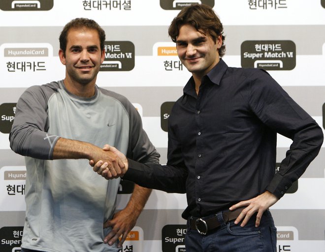 Đoković želi zrušiti kar dva rekorda: enega od Peta Samprasa (levo), drugega od Rogerja Federerja. FOTO: Jo Yong-hak/Reuters