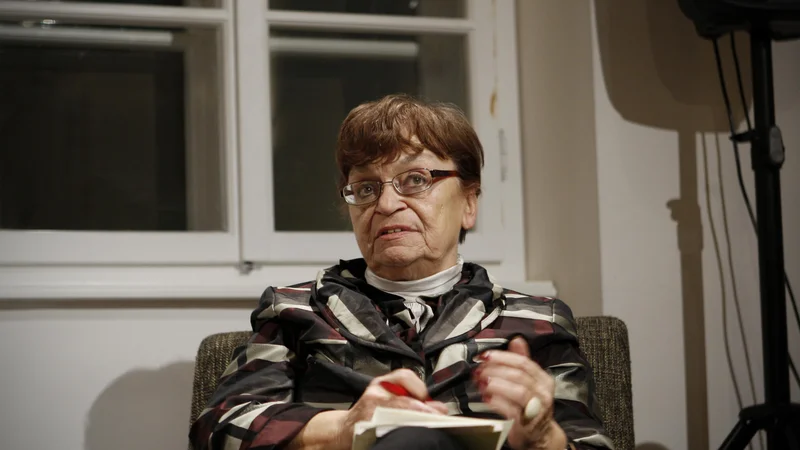 Fotografija: Neda Pagon je bila prevajalka, publicistka in dolgoletna glavna in odgovorna urednica ene najbolj cenjenih slovenskih akademskih založb Studia Humanitatis. FOTO: Uroš Hočevar/Delo