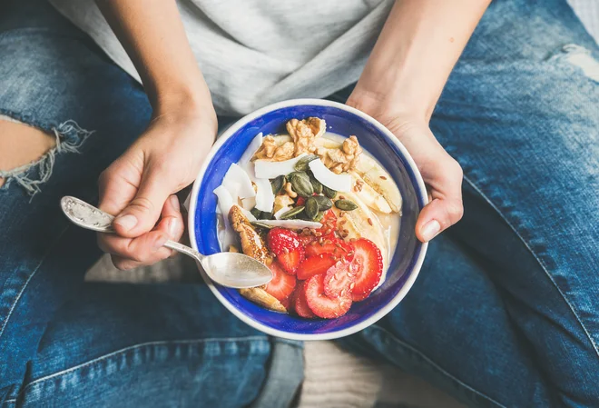 V Sloveniji so že opisane jetrne odpovedi zaradi njihove uporabe. Močno odsvetujemo uporabo vseh prehranski dopolnil za hujšanje! FOTO: Shutterstock