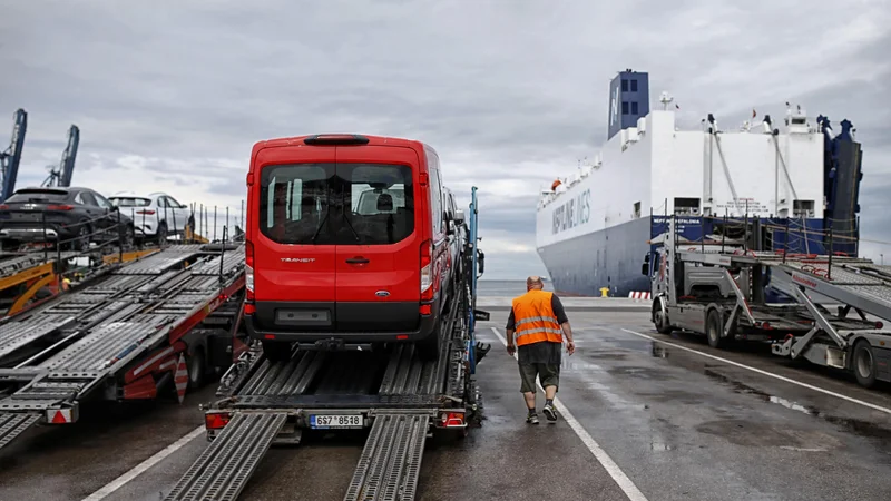 Fotografija: Odprtje novega terminala in pomola za pretovor motornih vozil v Luki Koper 10.06.2020 Foto Blaz Samec