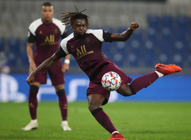 Moise Kean tudi v dresu Paris Saint-Germaina kaže izjemno lakoto po zadetkih. FOTO: Tolga Bozoglu/AFP
