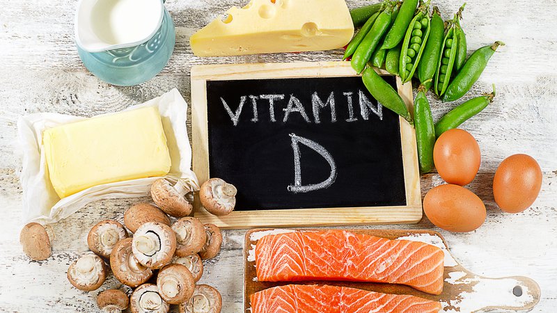 Fotografija: Z vitaminom D niso zadostno preskrbljeni kar štirje od petih odraslih prebivalcev Slovenije, je pokazala raziskava, opravljena poleti.FOTO: Shutterstock