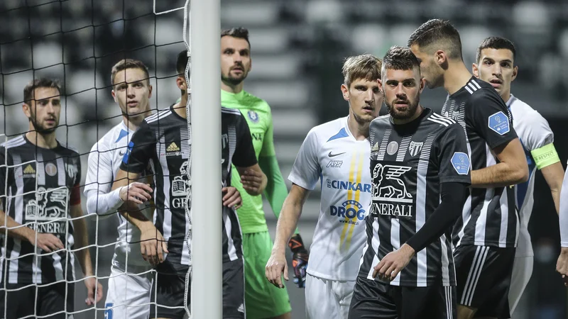 Fotografija: Mura in Celje sta igrala 0:0. Foto Jure Banfi
