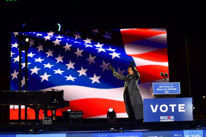 Če bo zmagal Joe Biden, bo podpredsednica ZDA postala Kamala Harris. FOTO: Mark Makela/AFP