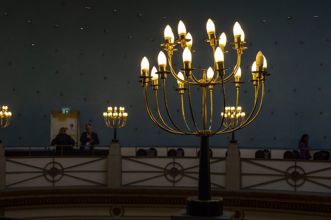 Izraelitska kulturna skupnost Avstrije je zaradi varnosti začasno zaprla vse sinagoge v Avstriji. FOTO: Matej Fišer