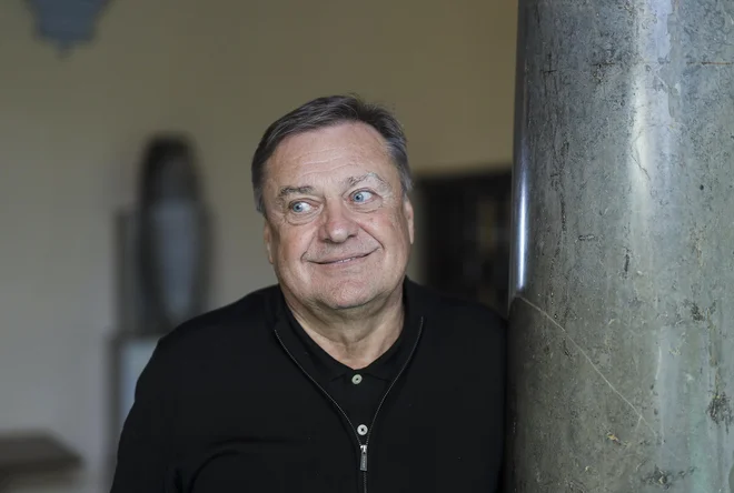 Zoran Janković se je v postopku zagovarjal, da je občina dovoljenje Gratelu za izvedbo del odvzela, ker je gradbeno podjetje pri svojem delu preseglo pooblastila in čezmerno poseglo v prostor. FOTO: Jože Suhadolnik/Delo