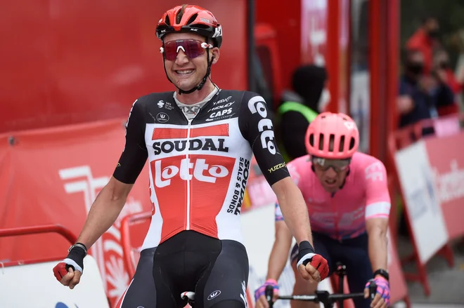 Tim Wellens je zmagal še drugič na letošnji Vuelti. FOTO: Miguel Riopa/AFP