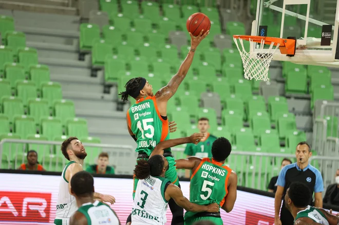 Rion Brown se je izkazal s 17 točkami in 11 skoki. Foto Cedevita Olimpija