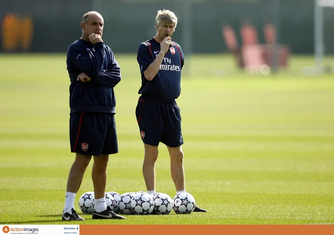 Boro Pirmorac (levo) in Arsene Wenger sta bila najtesnejša sodelavca polnih 23 let. Zdaj Francoz uživa v pokoju, Hrvat pa poskuša ustaviti krizo Hajduka. FOTO: Action Images/Reuters