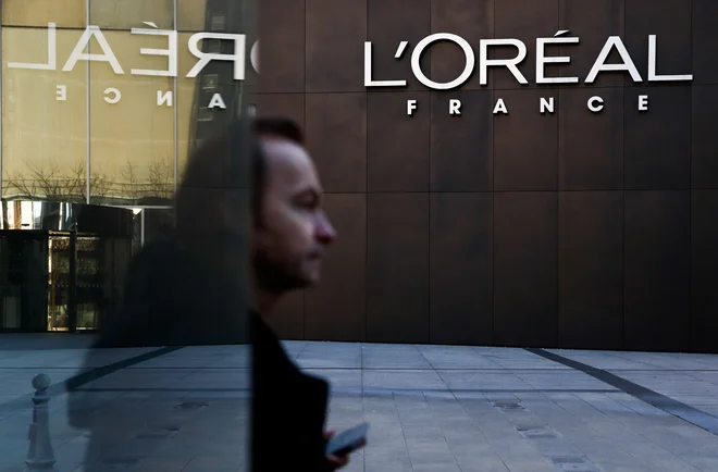 Rast v uporabi kozmetike je svetovni trend, na katerega L&#39;Oréal računa. FOTO: Gonzalo Fuentes/Reuters