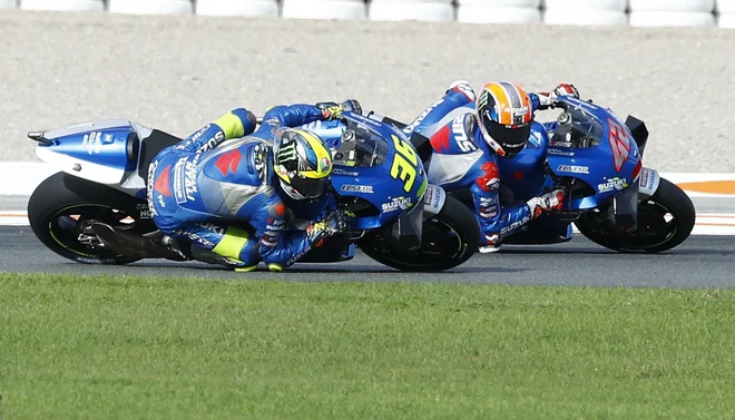 Joan Mir (36) in Alex Rins (42) sta razveselila svoje privržence v Španiji. FOTO: Juan Medina/Reuters